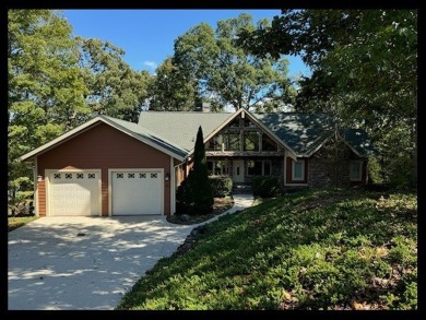 Lake Keowee Home For Sale in Seneca South Carolina