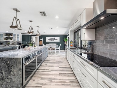 Introducing a truly one-of-a-kind waterfront compound where - photo 13