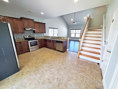 Bright end-unit townhome featuring a first-floor primary suite - photo 14
