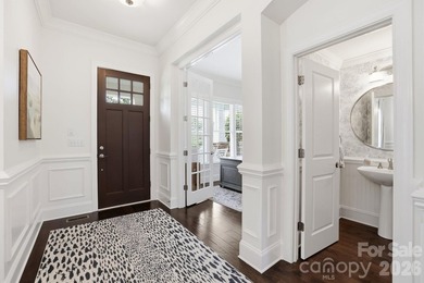 Impressive 5 Bedroom Home on Springfield Golf Course in a - photo 3