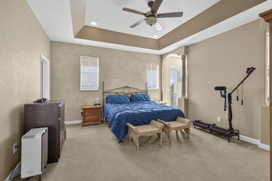 Welcome to this beautifully maintained 4-bedroom, 3.5-bath home - photo 24