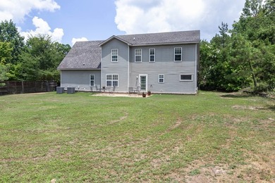 Great 2 level home on over 2 acres of land in the beautiful - photo 29