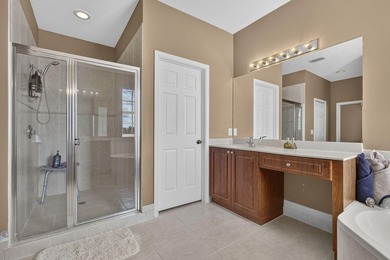 Welcome to this beautifully maintained 4-bedroom, 3.5-bath home - photo 30