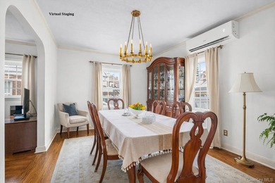 Beautiful Detached Colonial Single Family Home in Prime Bayside - photo 6
