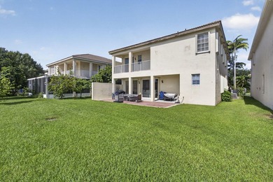 Welcome to this beautifully maintained 4-bedroom, 3.5-bath home - photo 42