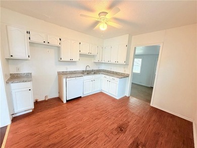 Additional listing photo 3