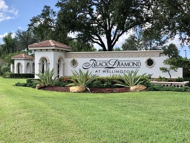 Welcome to this beautifully maintained 4-bedroom, 3.5-bath home - photo 50