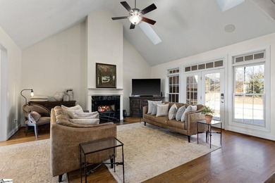 Sellers are moving and are highly motivated to sell. They - photo 5