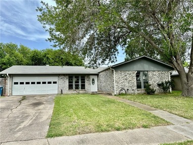 PRICED TO SELL! THIS 3 BED 2 FULL BATH HOME HAS BEEN REMODELED