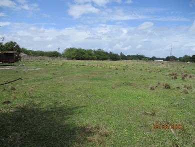 13.93 vacant acres in Moore Haven, FL. Property is fully fenced - photo 3