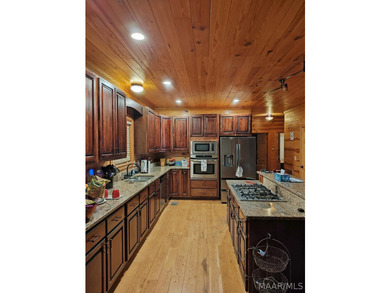 Escape to your own private retreat just minutes from the - photo 12