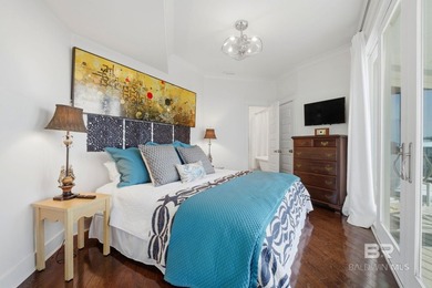 Built in 2023, this custom 5BR, 5.5BA Gulf-front residence - photo 16