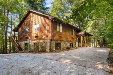 Lake Home For Sale in Mountain  Rest, South Carolina