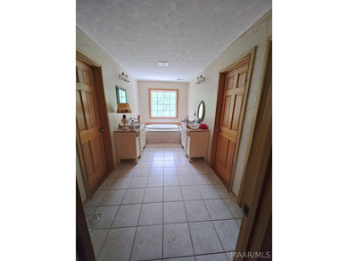 Escape to your own private retreat just minutes from the - photo 27