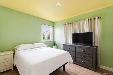 Welcome to this charming home located at 1016 Howells Rd in Bay - photo 8