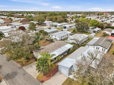 This beautifully maintained 3-bedroom split floor plan offers - photo 28