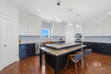 Built in 2023, this custom 5BR, 5.5BA Gulf-front residence - photo 44