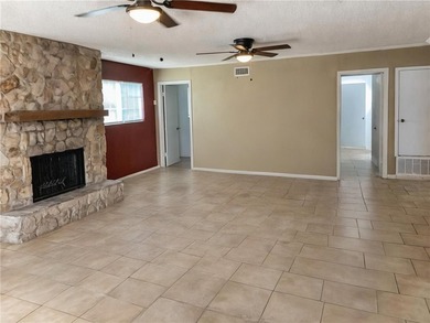 Conveniently located in the heart of Corpus Christi's - photo 10