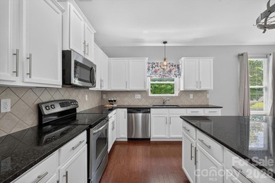 Designed with both elegant entertaining and everyday comfort in - photo 14