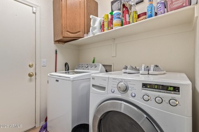 Beautifully upgraded 4 Bdrm/2 Bath single-story home on a quiet - photo 17