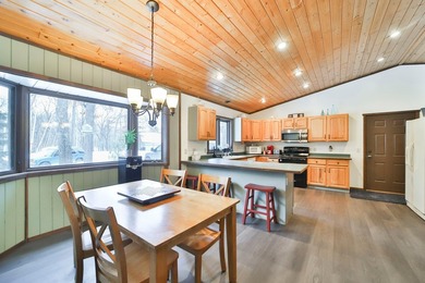 You will not want to miss this stunning three bedroom, three - photo 12
