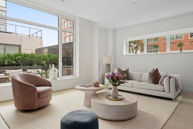 Set within one of Tribeca's most coveted waterfront enclaves - photo 3