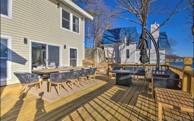 Back on the market with updates and a $10K flooring credit - photo 16