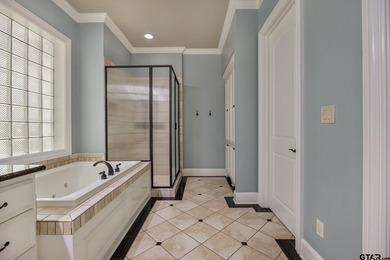 Welcome to 1915 Stonegate Valley Drive in Tyler's prestigious - photo 16