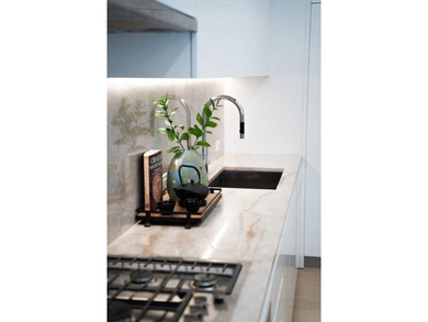 Set within one of Tribeca's most coveted waterfront enclaves - photo 7