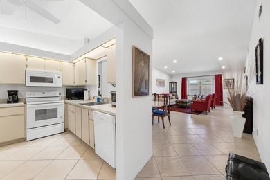 Welcome to this well-maintained 2-bedroom, 2-bathroom villa in - photo 17