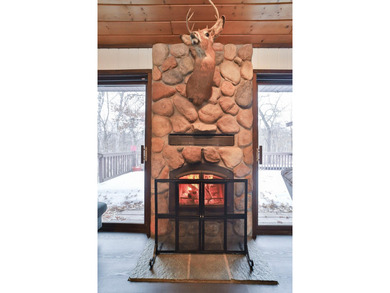 You will not want to miss this stunning three bedroom, three - photo 19