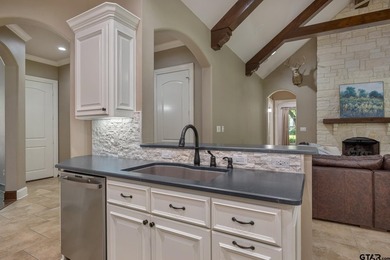 Welcome to 1915 Stonegate Valley Drive in Tyler's prestigious - photo 24