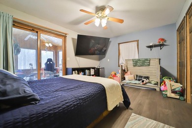 You will not want to miss this stunning three bedroom, three - photo 26