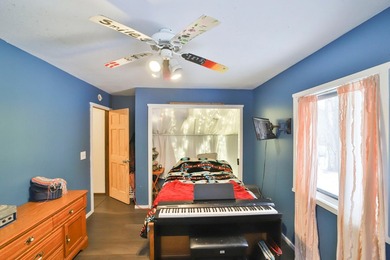 You will not want to miss this stunning three bedroom, three - photo 30