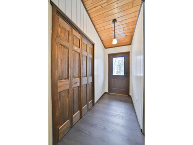 You will not want to miss this stunning three bedroom, three - photo 41