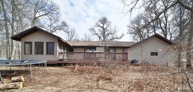 You will not want to miss this stunning three bedroom, three - photo 54