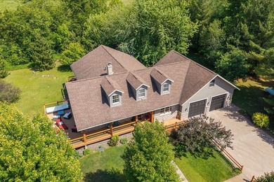 Beautifully updated 4-bedroom, 3-bath home situated on just - photo 2