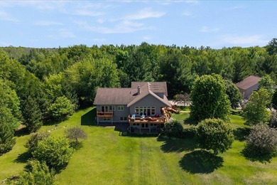 Beautifully updated 4-bedroom, 3-bath home situated on just - photo 3
