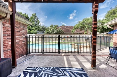 Welcome to this stunning Kings Crossing estate, perfectly - photo 9