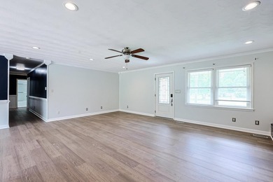 Welcome to 7638 Highway 905 in Longs, South Carolina-where - photo 14