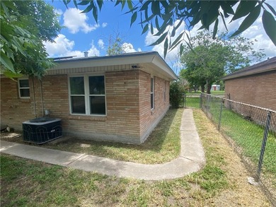 Welcome Home! This two bedroom two bath home in Westerfeld - photo 15