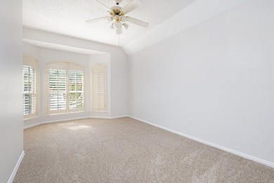 Incredible 5 bedroom, 3.5 bath in Lakes of Coppell. Sparkling - photo 26