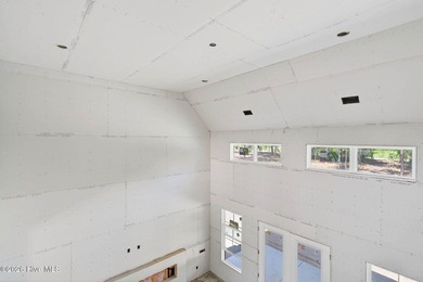 Rare & Exceptional under Construction Custom Beauty on 3 1/2 - photo 10