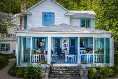 Situated along the north shore of Little Traverse Bay on Lake - photo 2