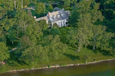 In 1925, Howard Van Doren Shaw's final Lake Geneva architectural - photo 13