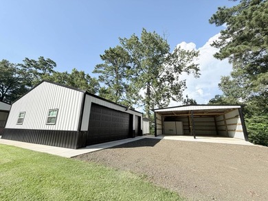 Stunning Waterfront Retreat on Toledo Bend Lake Welcome to your - photo 14