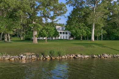 In 1925, Howard Van Doren Shaw's final Lake Geneva architectural - photo 17