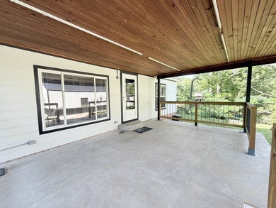 Stunning Waterfront Retreat on Toledo Bend Lake Welcome to your - photo 20