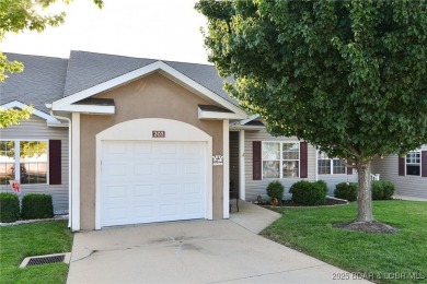 Lake Townhome/Townhouse ActiveUnderContr in Lake Ozark, Missouri