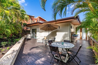 This stunning home is ready for you to live the ultimate Hawaii - photo 23